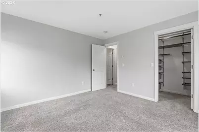 15110 SW Mallard Dr #202, Beaverton, OR 97007 - Photo 12