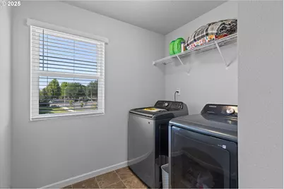 2598 NW Meadows Dr, McMinnville, OR 97128 - Photo 24