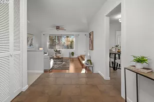 5138 SW Santa Monica Ct, Portland, OR 97221 - Photo 8