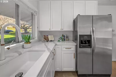 5138 SW Santa Monica Ct, Portland, OR 97221 - Photo 24