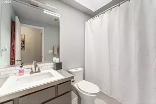 6213 SW 33rd Pl, Portland, OR 97239 - Photo 16