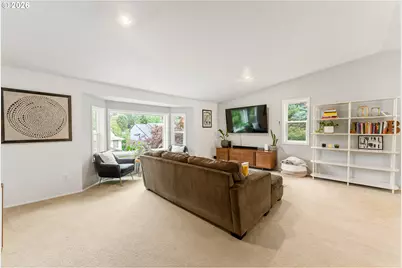 6213 SW 33rd Pl, Portland, OR 97239 - Photo 4