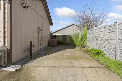 4906 NE 131st Ct, Vancouver, WA 98682 - Photo 4