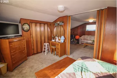 32910 SW Bridges Rd, Hillsboro, OR 97123 - Photo 18