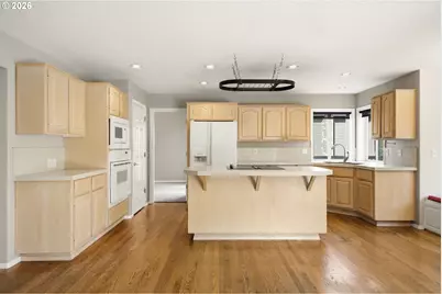 7600 SW Millerglen Dr, Beaverton, OR 97007 - Photo 6