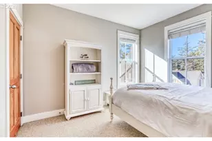 2685 SW Beach Ave, Lincoln City, OR 97367 - Photo 32