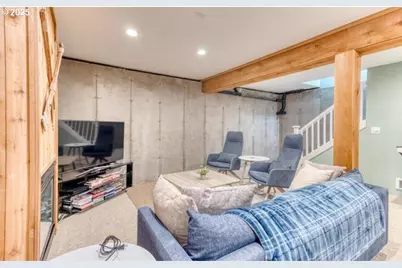 2685 SW Beach Ave, Lincoln City, OR 97367 - Photo 22