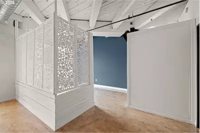 1420 NW Lovejoy St #406, Portland, OR 97209 - Photo 12