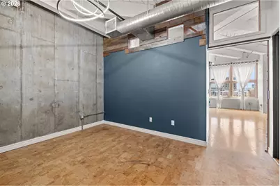 1420 NW Lovejoy St #406, Portland, OR 97209 - Photo 4