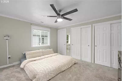 326 NE 34th Pl, Hillsboro, OR 97124 - Photo 10