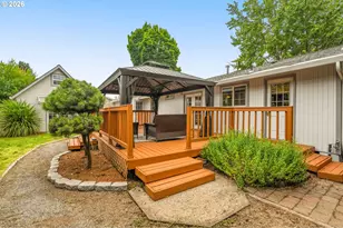 326 NE 34th Pl, Hillsboro, OR 97124 - Photo 22