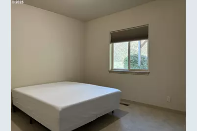 286 Winchester Creek Ave, Winchester, OR 97495 - Photo 28