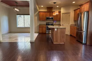 286 Winchester Creek Ave, Winchester, OR 97495 - Photo 2