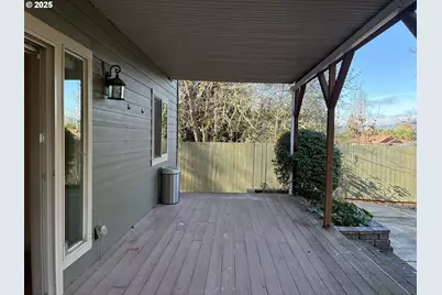 286 Winchester Creek Ave, Winchester, OR 97495 - Photo 38