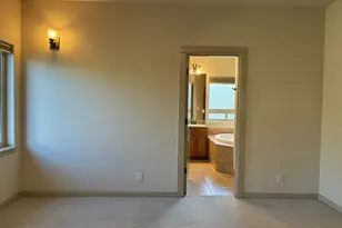 286 Winchester Creek Ave, Winchester, OR 97495 - Photo 12