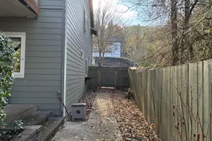 286 Winchester Creek Ave, Winchester, OR 97495 - Photo 40