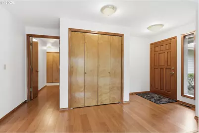 1735 NE 57th Ave, Hillsboro, OR 97124 - Photo 4