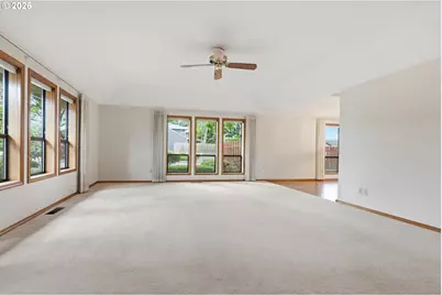1735 NE 57th Ave, Hillsboro, OR 97124 - Photo 6