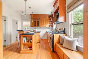 1020 NE Sumner St, Portland, OR 97211 - Photo 14