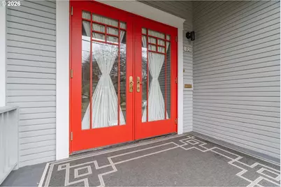 1020 NE Sumner St, Portland, OR 97211 - Photo 2