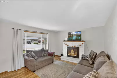 1334 SW Blaine St, McMinnville, OR 97128 - Photo 6