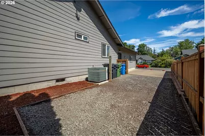 4310 Altura St, Eugene, OR 97404 - Photo 42