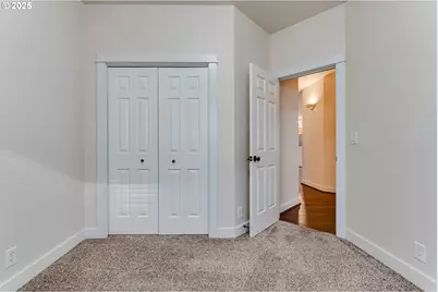 4699 Symphony Dr, Eugene, OR 97404 - Photo 18