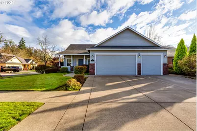 4699 Symphony Dr, Eugene, OR 97404 - Photo 2