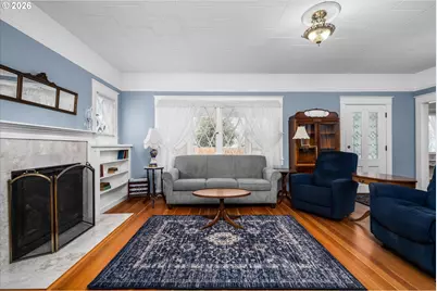 524 N 5th St, Creswell, OR 97426 - Photo 6