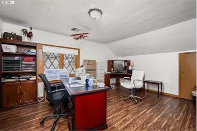 524 N 5th St, Creswell, OR 97426 - Photo 26