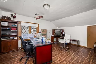 524 N 5th St, Creswell, OR 97426 - Photo 26