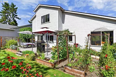 17824 SW Granada Dr, Beaverton, OR 97007 - Photo 20