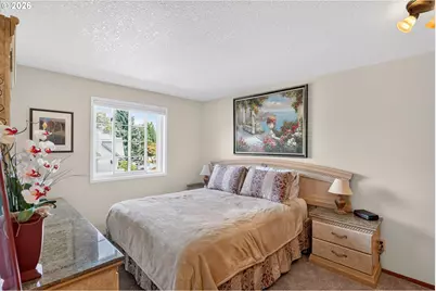 17824 SW Granada Dr, Beaverton, OR 97007 - Photo 18