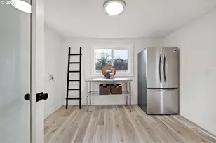 1357 E St, Springfield, OR 97477 - Photo 8