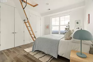 290 SW Moonridge Pl, Portland, OR 97225 - Photo 24