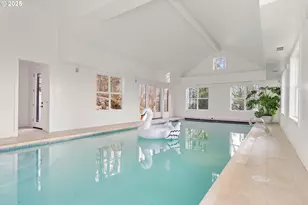 290 SW Moonridge Pl, Portland, OR 97225 - Photo 32