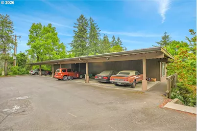 7748 SW Barnes Rd #C, Portland, OR 97225 - Photo 18