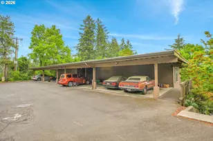 7748 SW Barnes Rd, Portland, OR 97225 - Photo 18