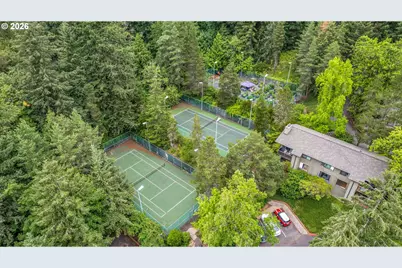 7748 SW Barnes Rd #C, Portland, OR 97225 - Photo 34