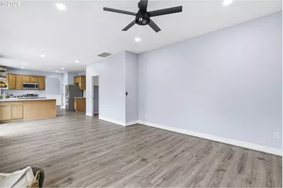 12718 NE 12th Ave, Vancouver, WA 98685 - Photo 18