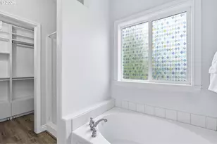 12718 NE 12th Ave, Vancouver, WA 98685 - Photo 28