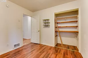 1010 Elkay Dr, Eugene, OR 97404 - Photo 16