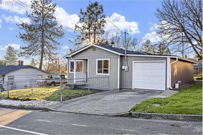 380 NW Cary St, Winston, OR 97496 - Photo 2