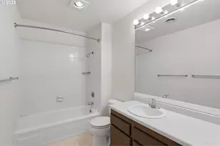 17570 NW Shorewood Dr, Beaverton, OR 97006 - Photo 22