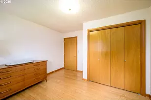 1526 SW Cypress Ln, McMinnville, OR 97128 - Photo 22