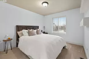 10592 NW 289th Ave, North Plains, OR 97133 - Photo 18
