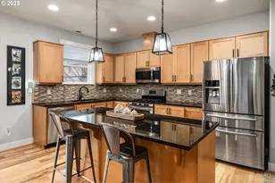 10592 NW 289th Ave, North Plains, OR 97133 - Photo 8