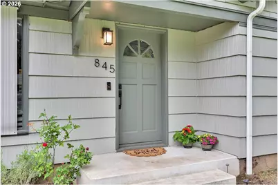 845 Hughes St, Eugene, OR 97402 - Photo 2