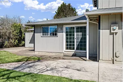 1980 Princeton Dr, Eugene, OR 97405 - Photo 24