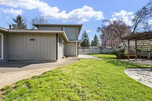 1980 Princeton Dr, Eugene, OR 97405 - Photo 22